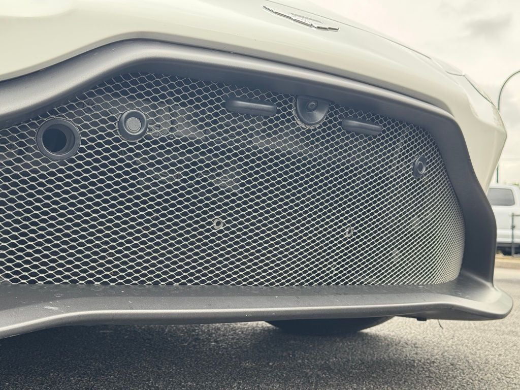 2023 Aston Martin Vantage Base