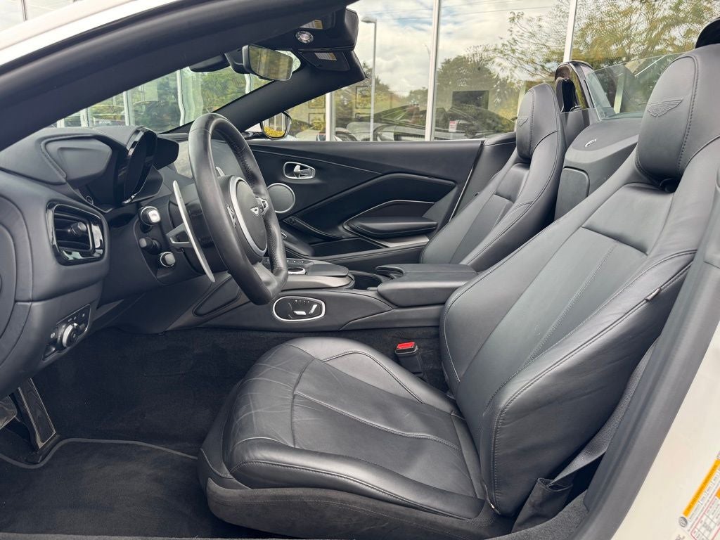 2023 Aston Martin Vantage Base