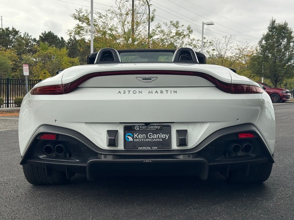 2023 Aston Martin Vantage Base