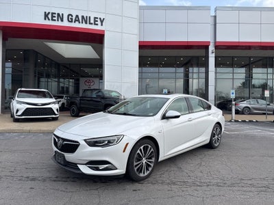 2018 Buick Regal Essence