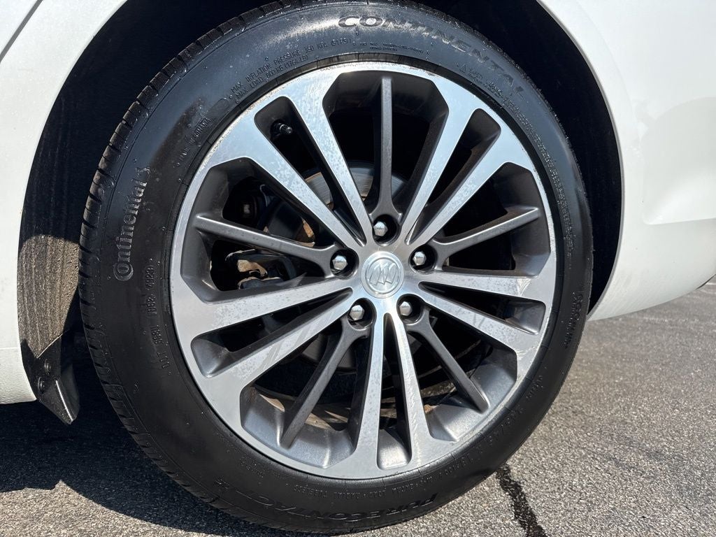 2018 Buick Regal Essence