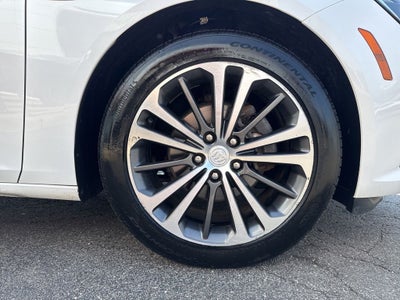 2018 Buick Regal Essence