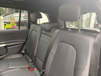 2025 Mercedes-Benz GLB GLB 250