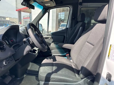 2024 Mercedes-Benz Sprinter 2500 Passenger 144 WB