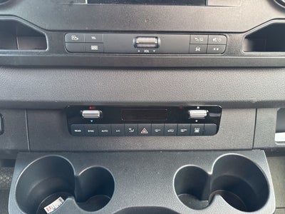 2024 Mercedes-Benz Sprinter 2500 Passenger 144 WB