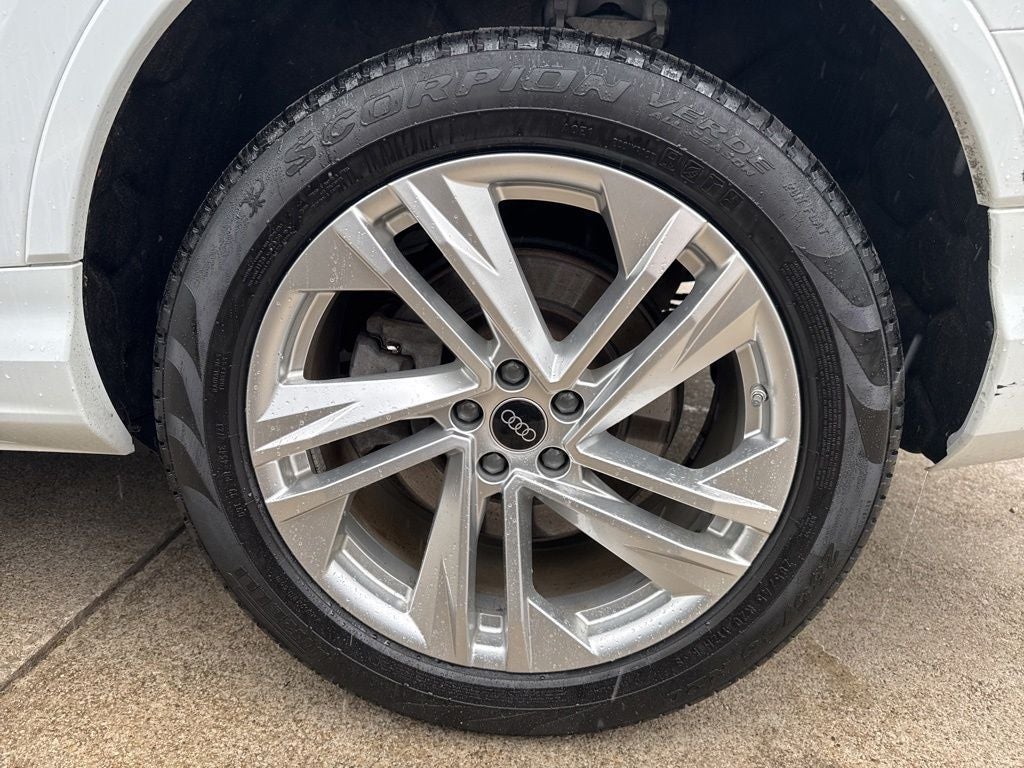 2023 Audi Q7 55 Premium quattro