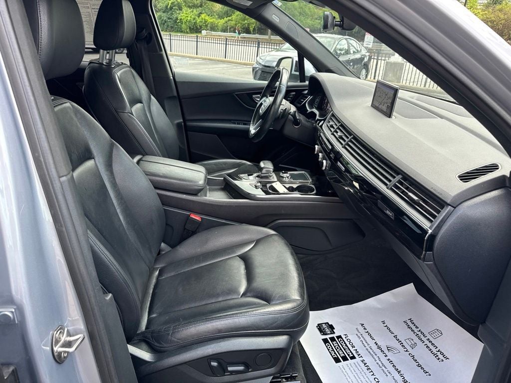 2019 Audi Q7 55 Premium Plus quattro