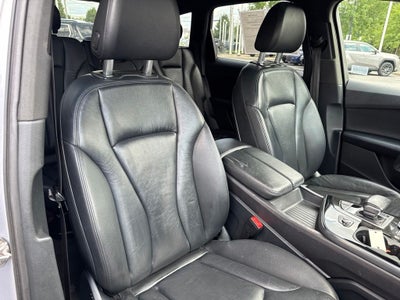 2019 Audi Q7 55 Premium Plus quattro