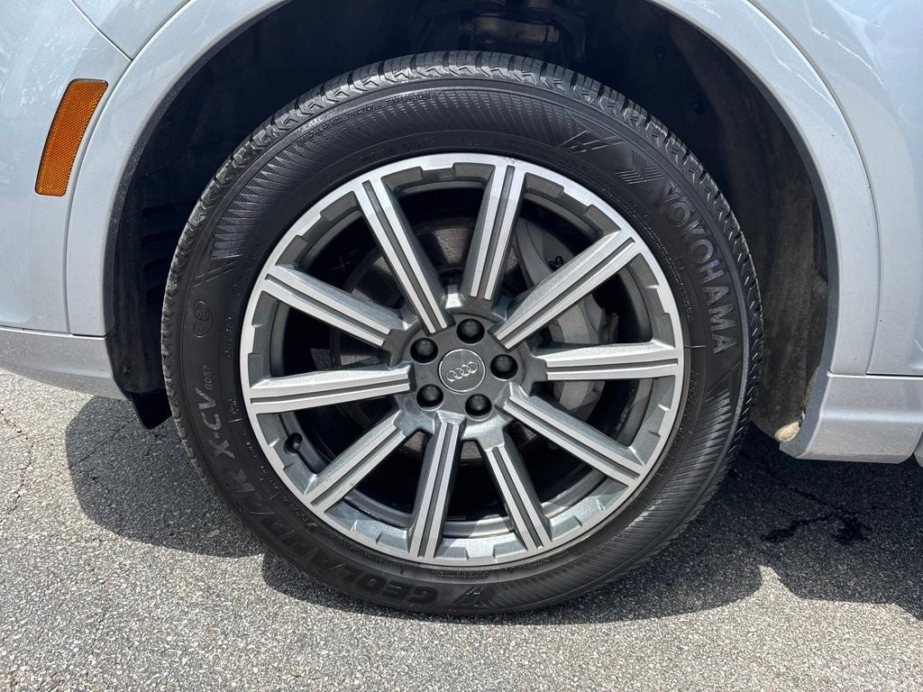 2019 Audi Q7 55 Premium Plus quattro