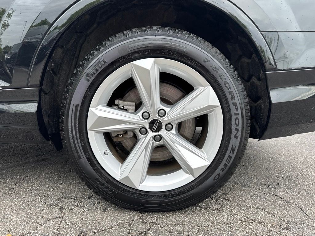 2024 Audi Q7 45 Premium Plus quattro