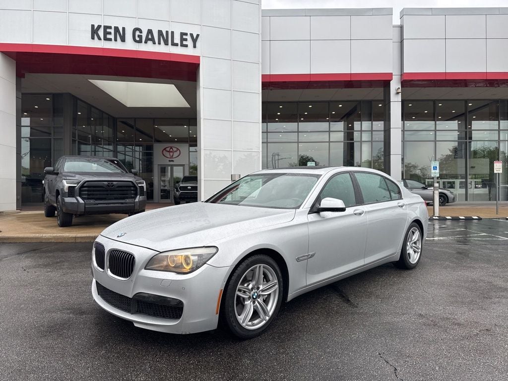 2011 BMW 7 Series 750Li xDrive