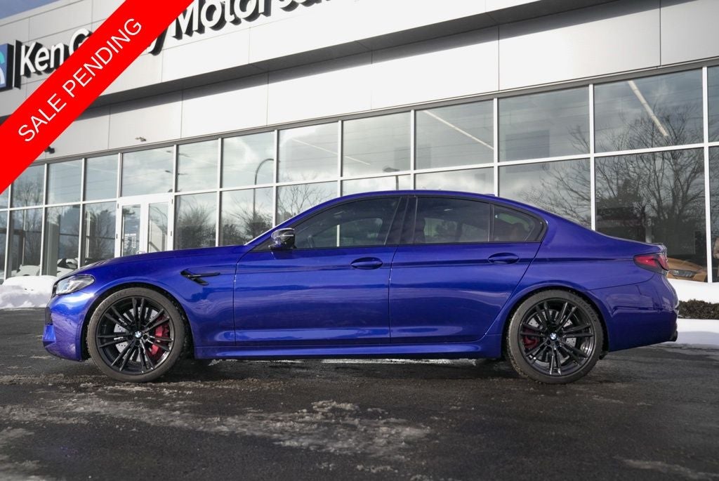 2022 BMW M5 Base w/ Competition Pkg