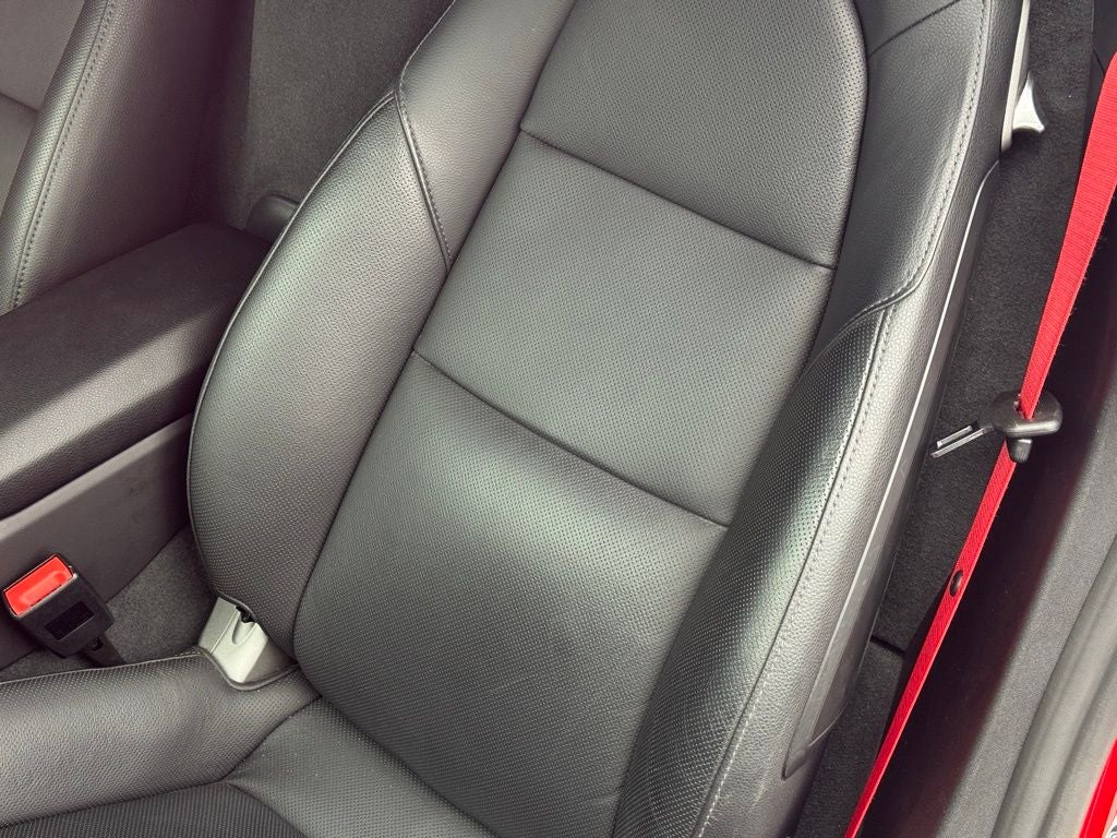 2021 Porsche 718 Cayman Base