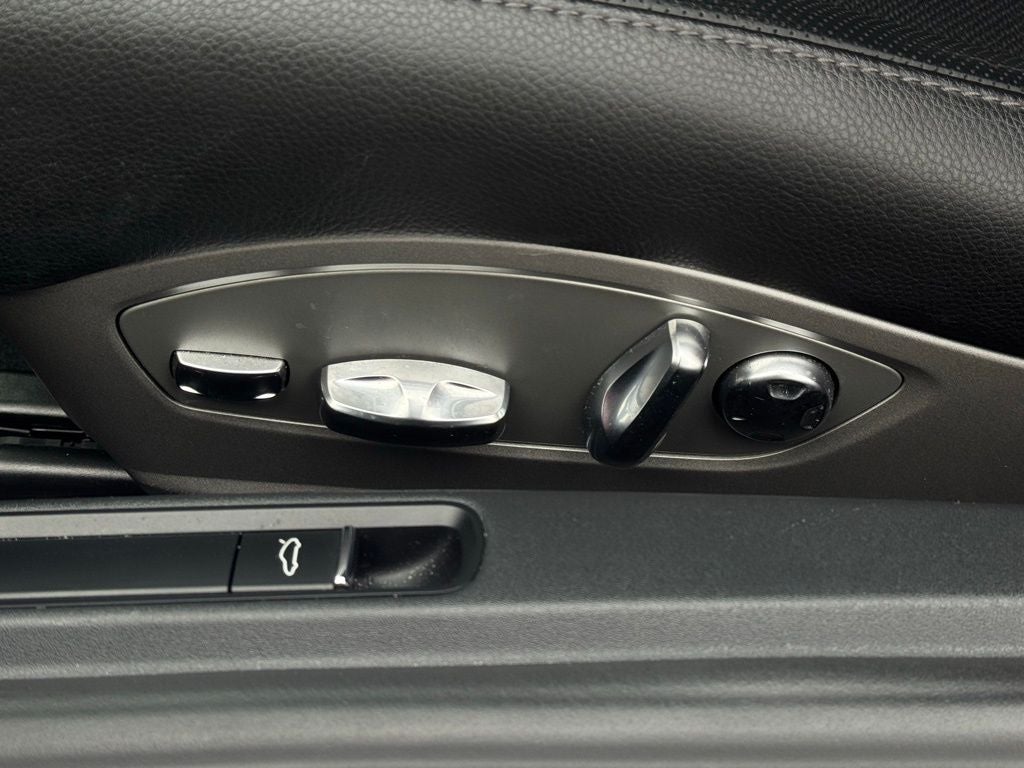 2021 Porsche 718 Cayman Base