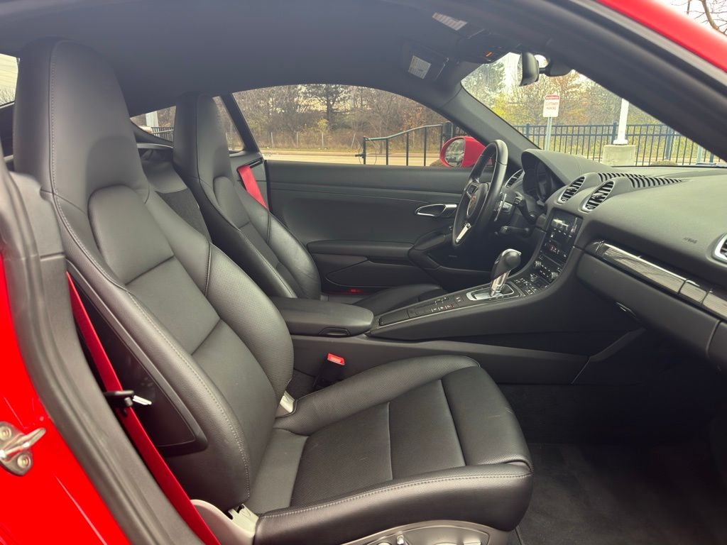 2021 Porsche 718 Cayman Base