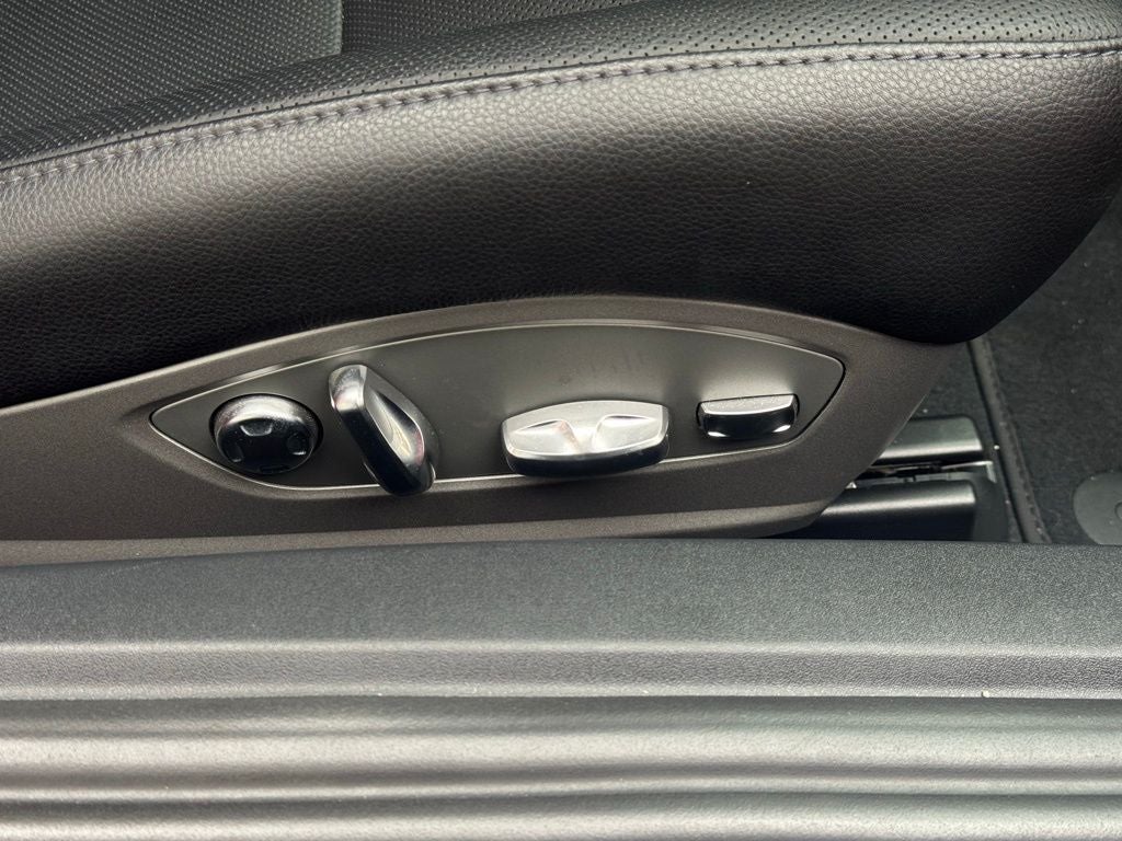 2021 Porsche 718 Cayman Base