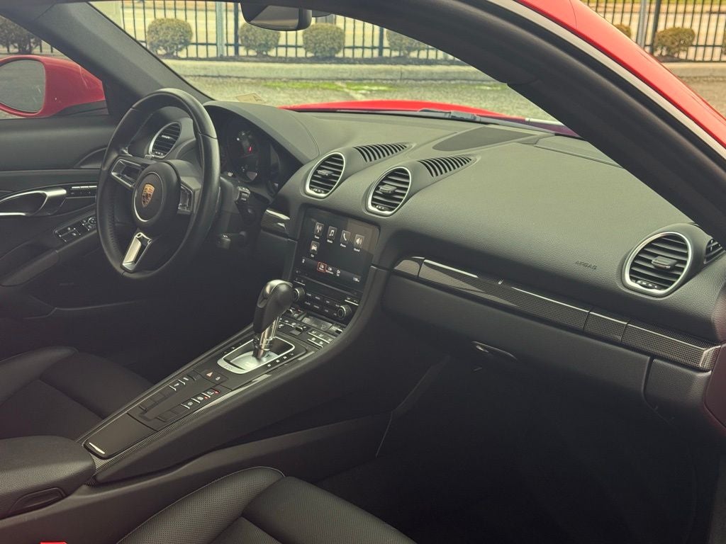 2021 Porsche 718 Cayman Base