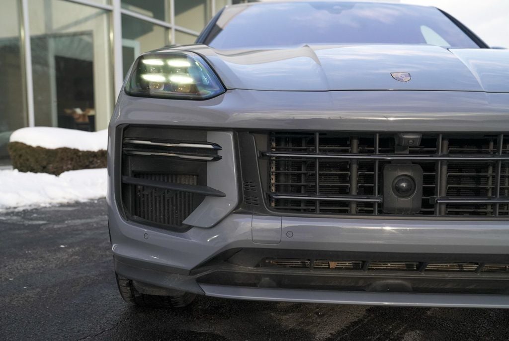 2024 Porsche Cayenne Coupe Turbo GT