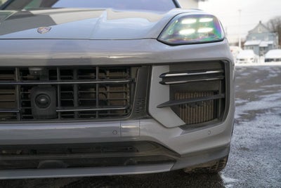 2024 Porsche Cayenne Coupe Turbo GT