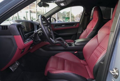 2024 Porsche Cayenne Coupe Turbo GT