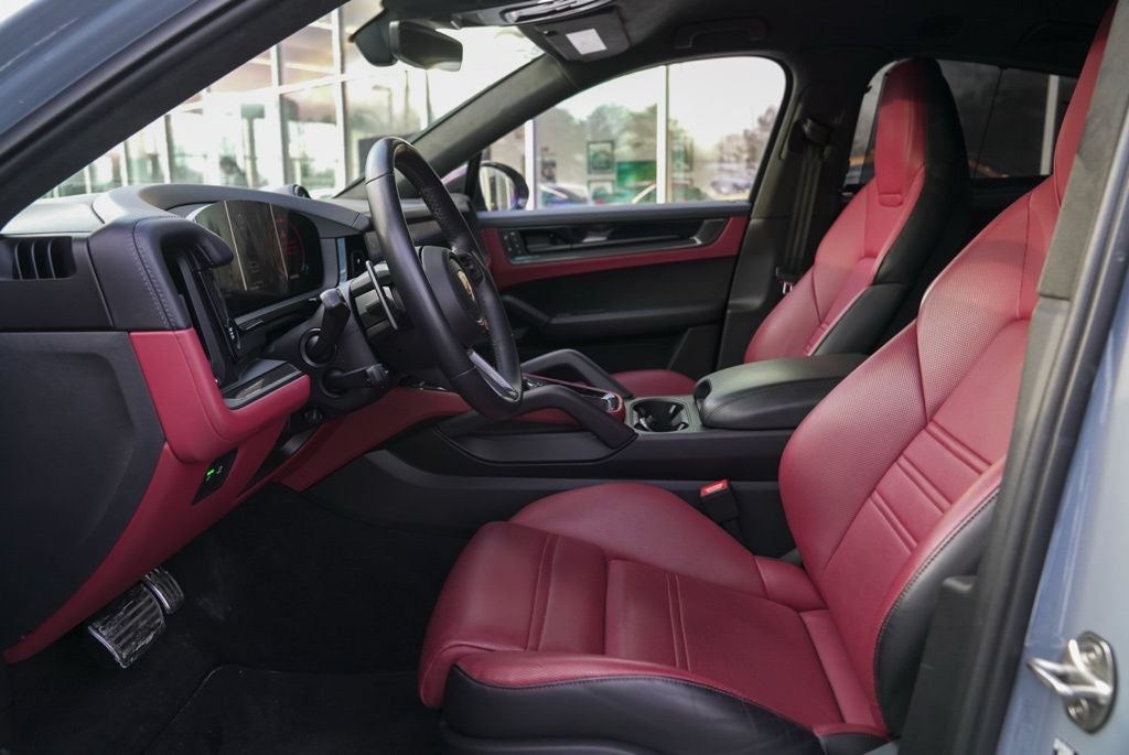 2024 Porsche Cayenne Coupe Turbo GT