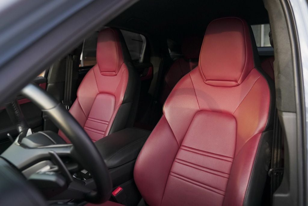 2024 Porsche Cayenne Coupe Turbo GT