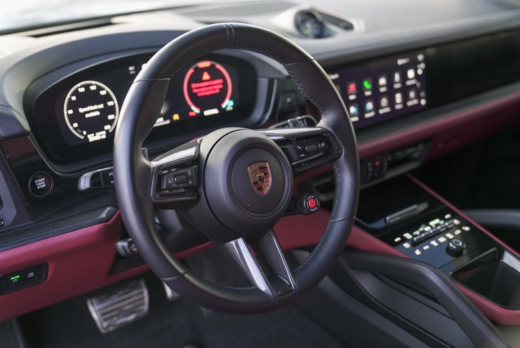 2024 Porsche Cayenne Coupe Turbo GT