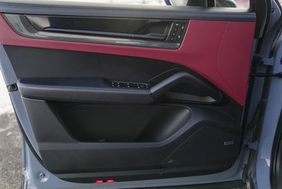 2024 Porsche Cayenne Coupe Turbo GT