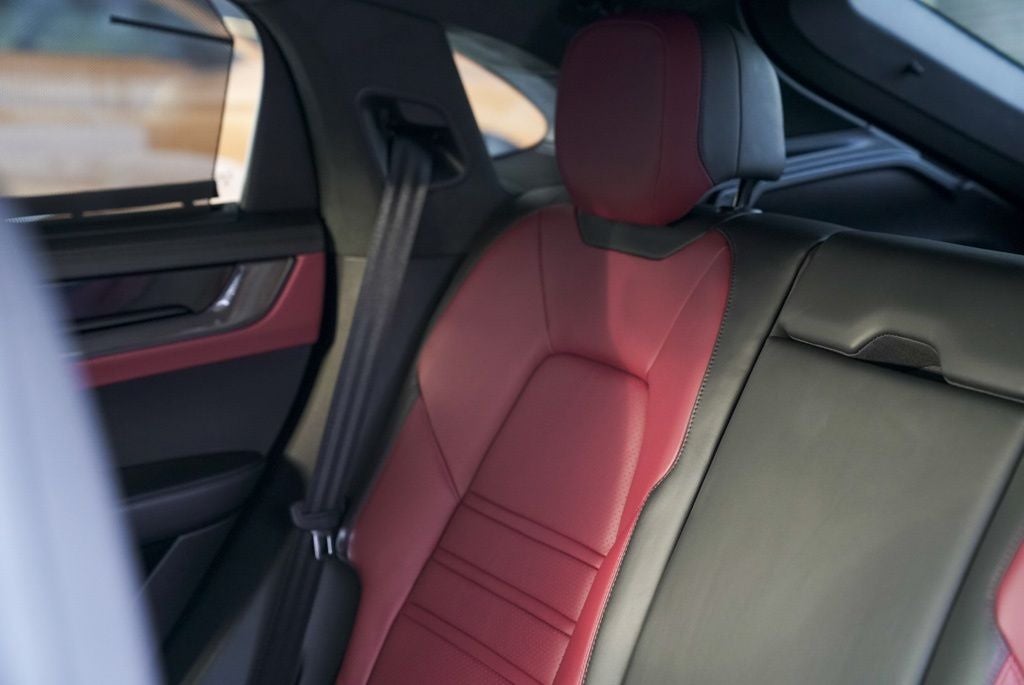 2024 Porsche Cayenne Coupe Turbo GT