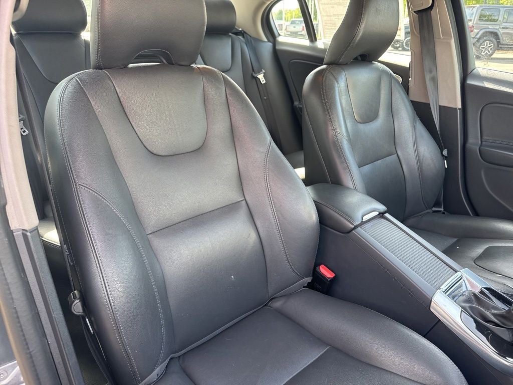 2016 Volvo S60 T5 Drive-E Premier