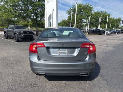 2016 Volvo S60 T5 Drive-E Premier