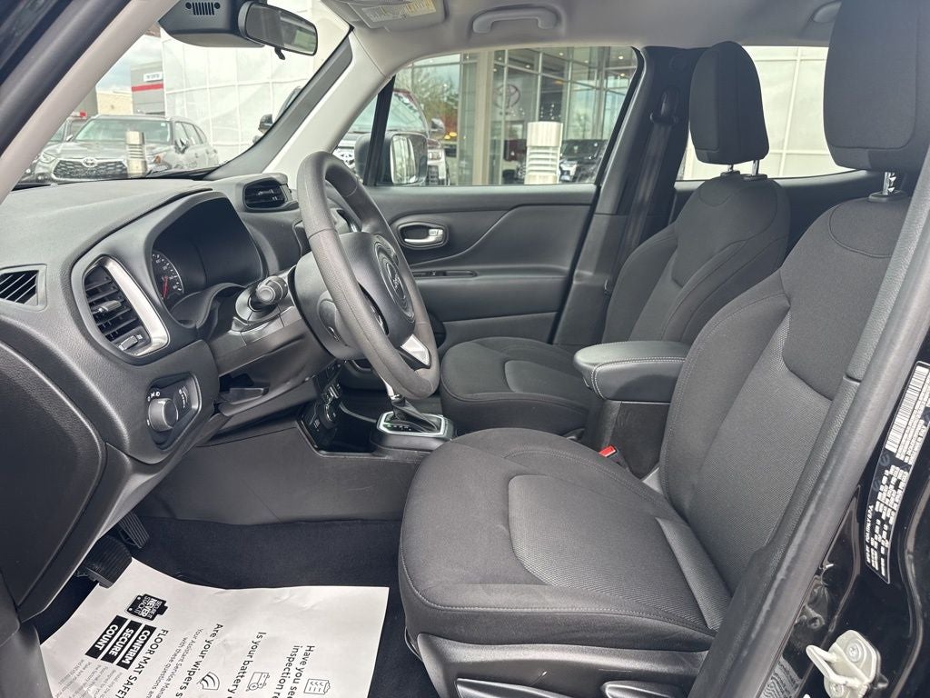 2023 Jeep Renegade Latitude