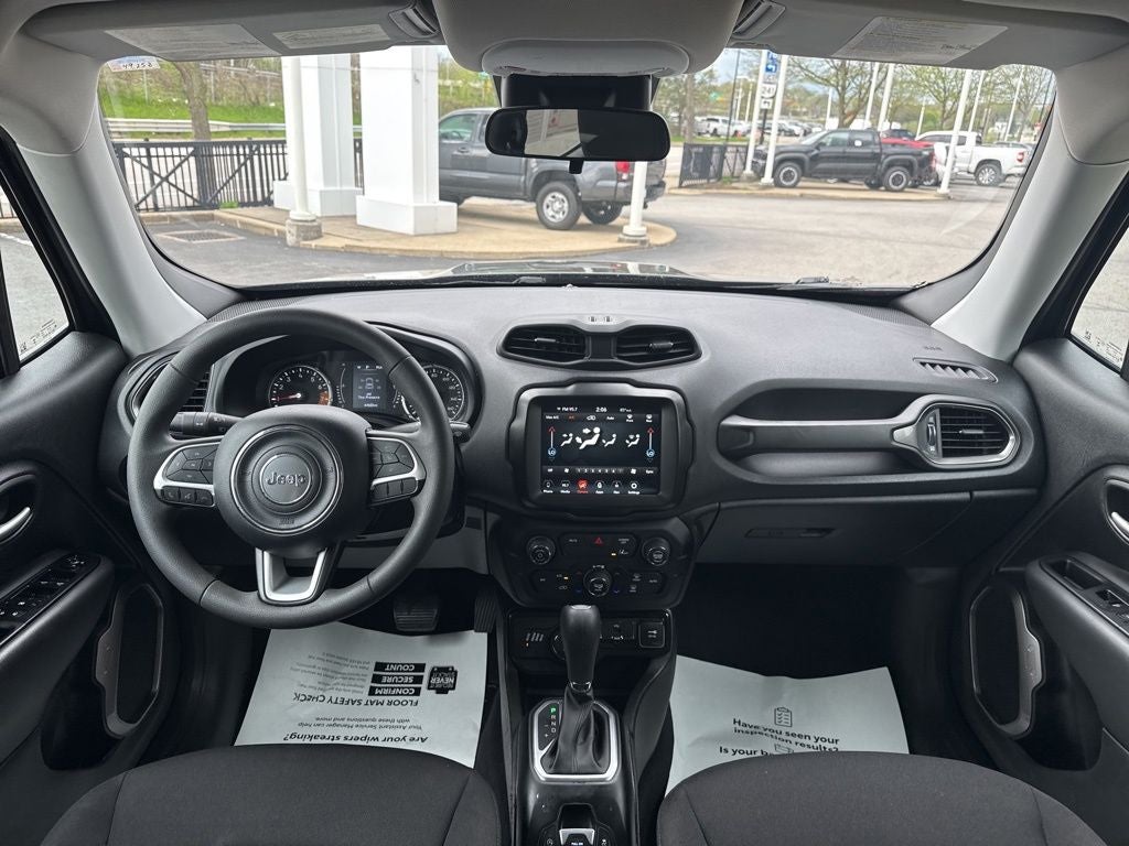 2023 Jeep Renegade Latitude