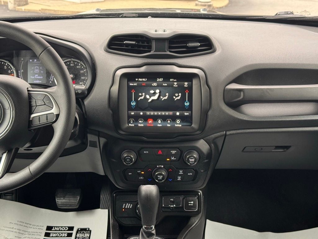 2023 Jeep Renegade Latitude