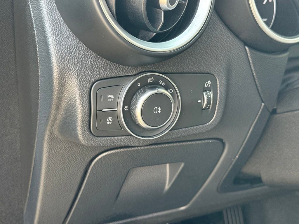2021 Alfa Romeo Stelvio Sprint