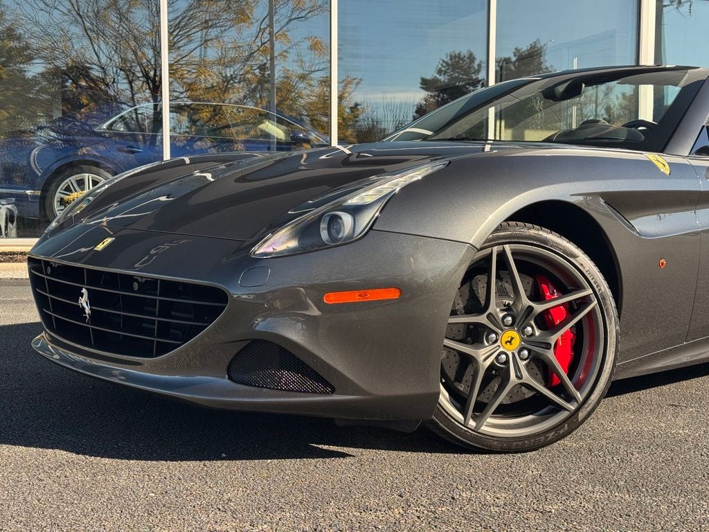 2016 Ferrari California T