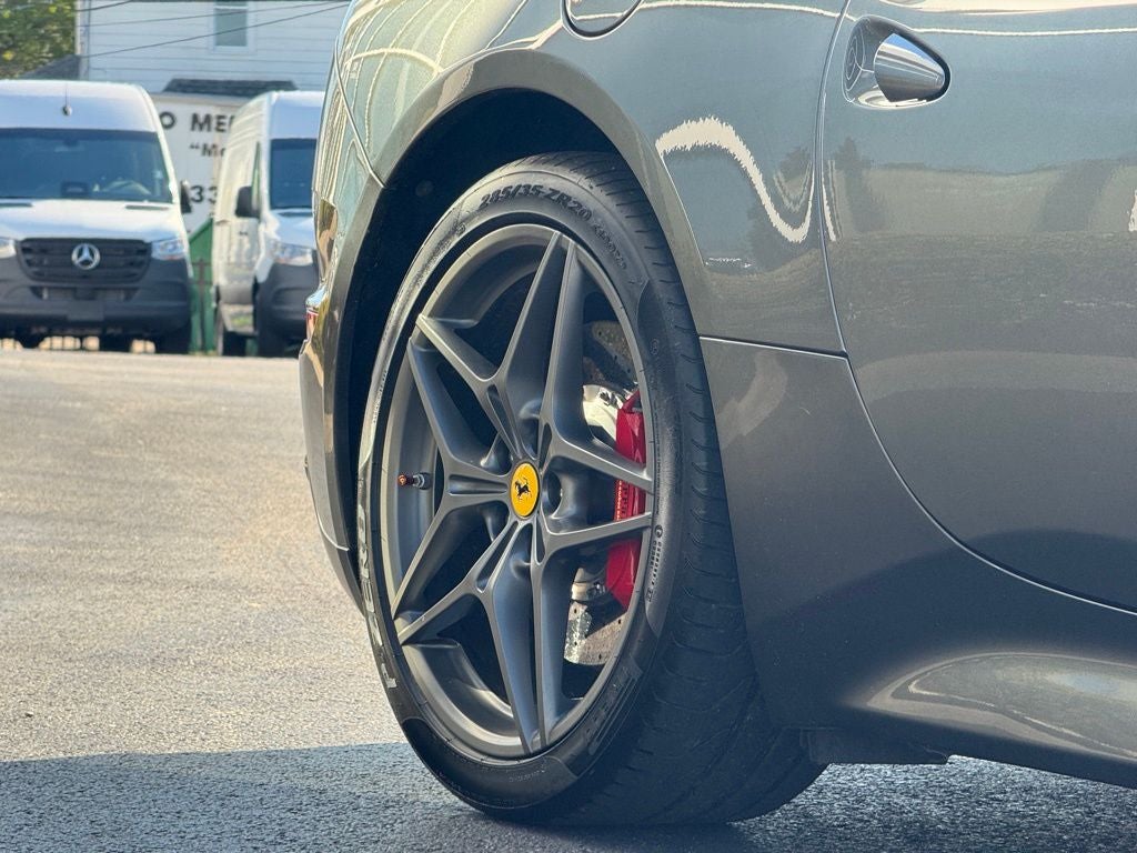 2016 Ferrari California T