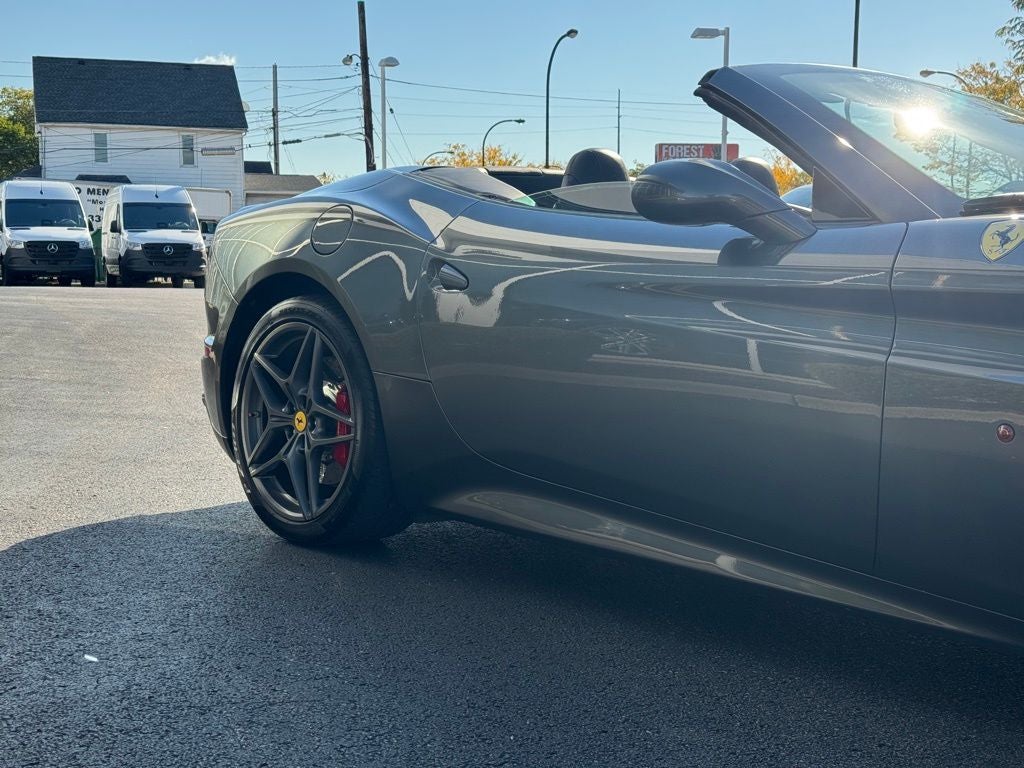 2016 Ferrari California T