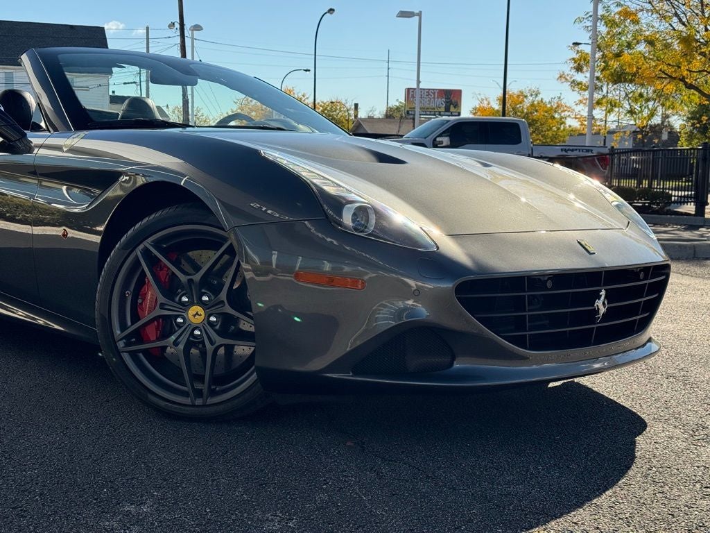 2016 Ferrari California T