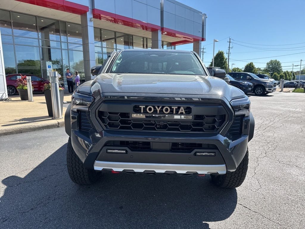 2026 Toyota Tacoma i-FORCE MAX Tacoma Trailhunter
