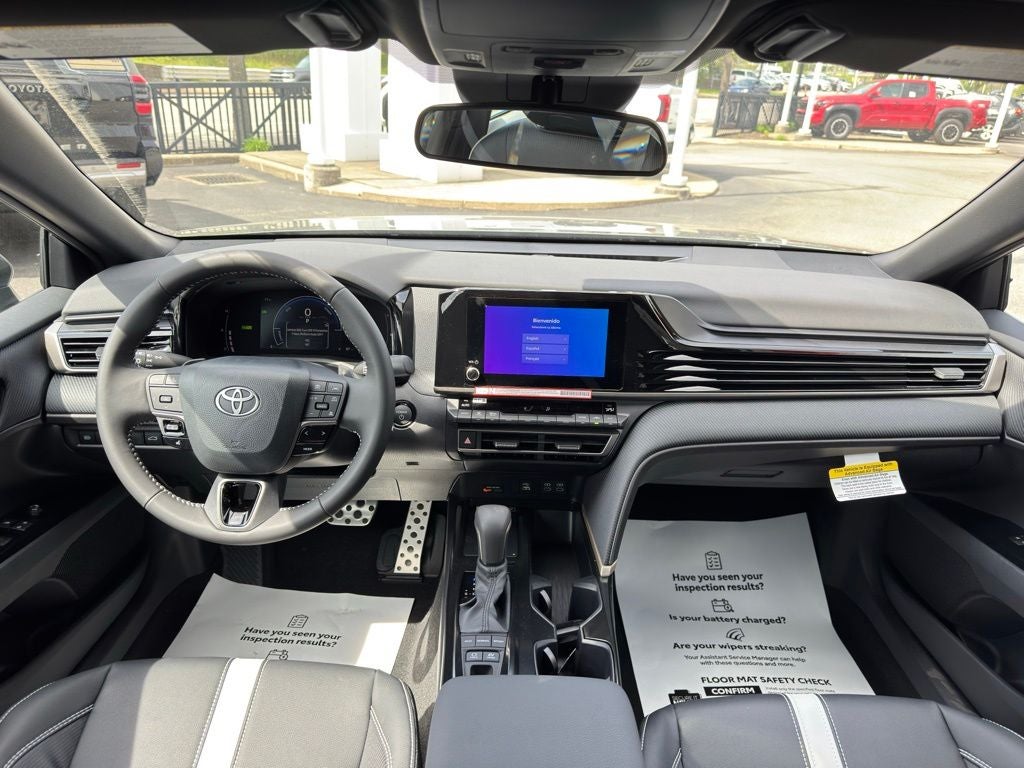 2026 Toyota Camry SE AWD