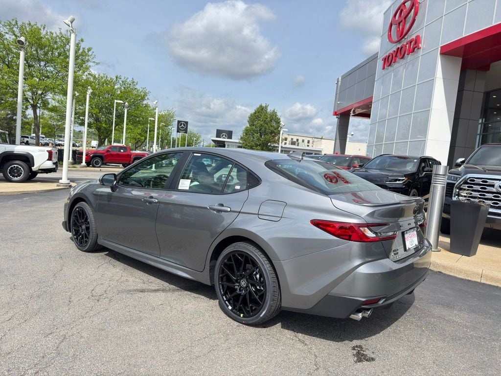 2026 Toyota Camry SE AWD
