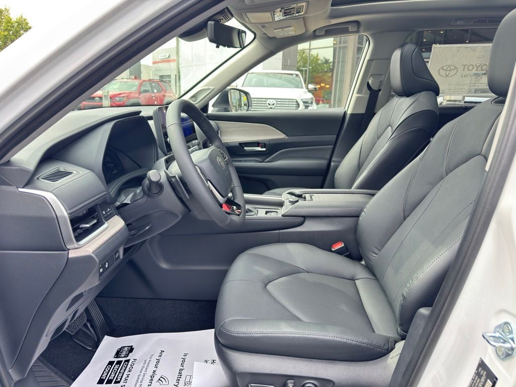 2026 Toyota Grand Highlander Platinum