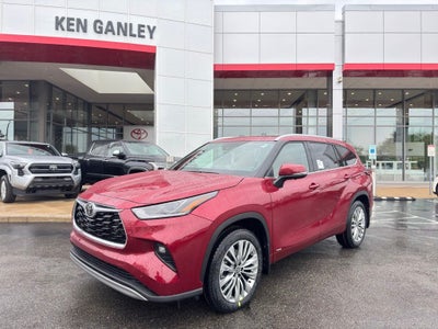 2026 Toyota Highlander Hybrid Platinum