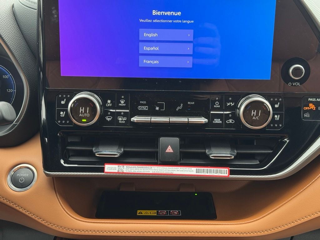 2026 Toyota Highlander Hybrid Platinum