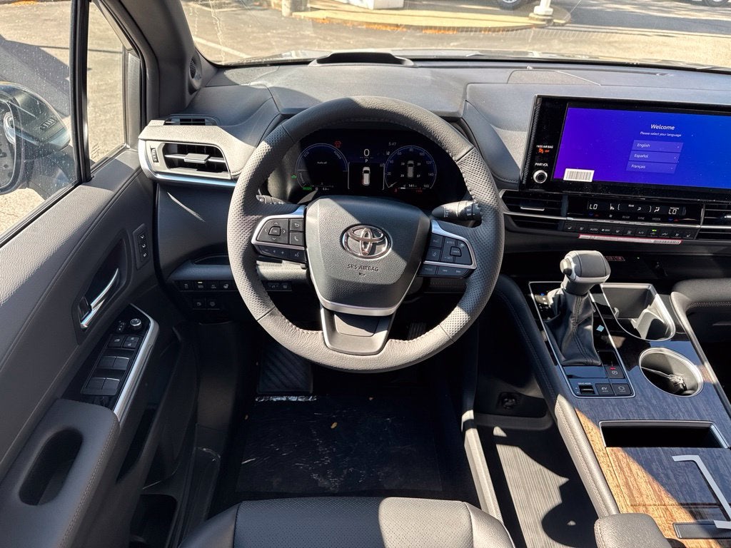 2026 Toyota Sienna Platinum