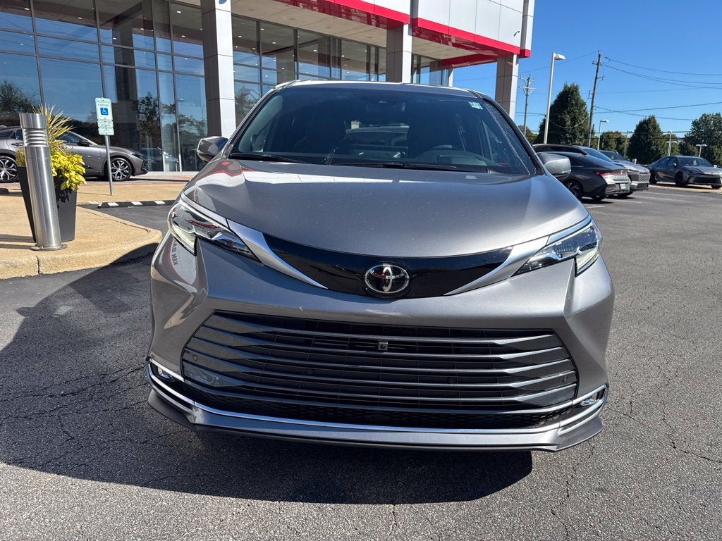 2026 Toyota Sienna Platinum