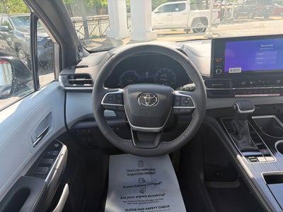 2026 Toyota Sienna XSE
