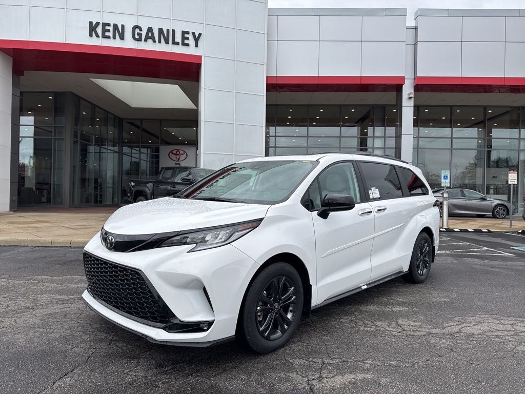 2026 Toyota Sienna XSE