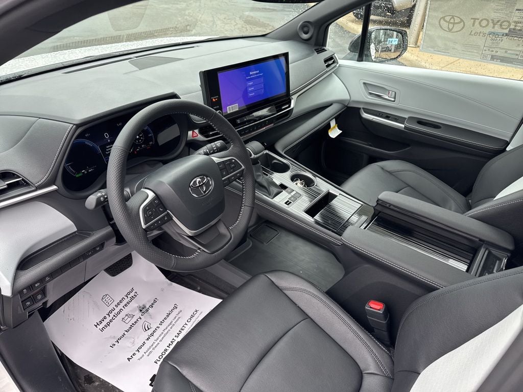 2026 Toyota Sienna XSE
